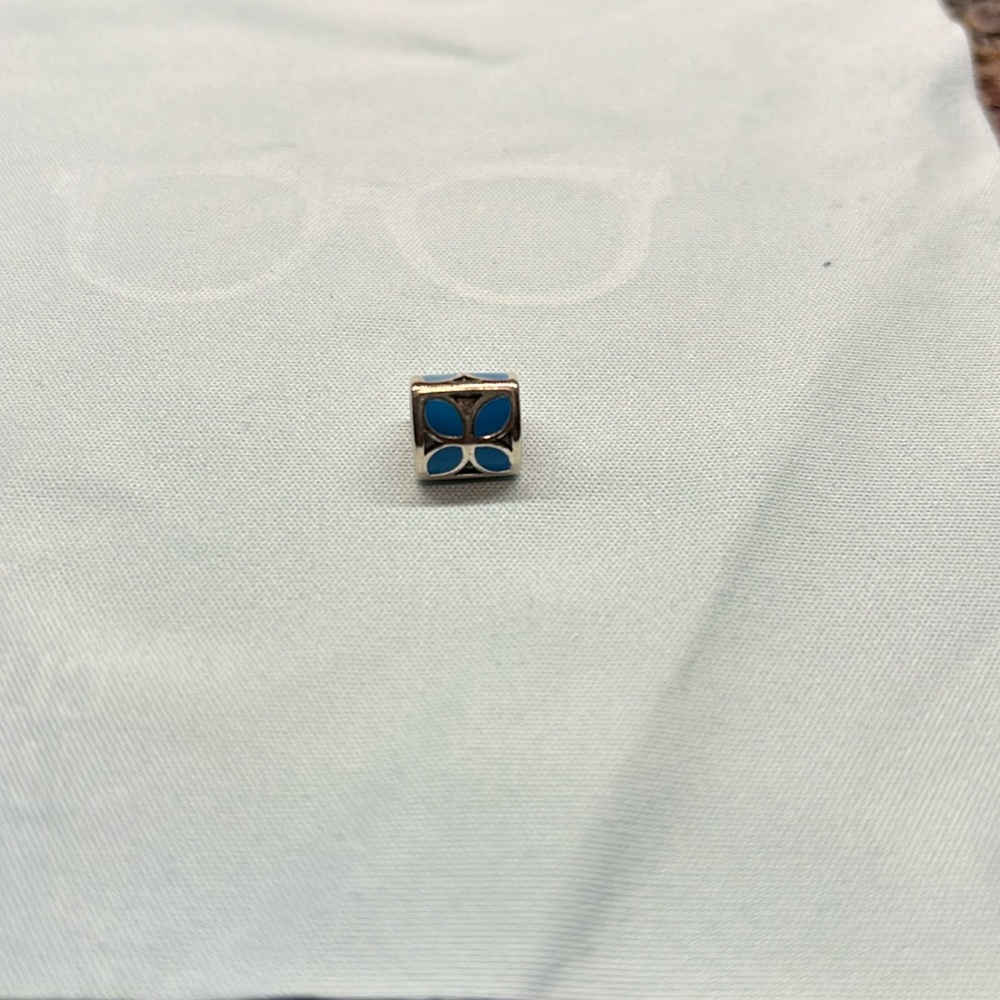 Pandora blue triangle flower charm
